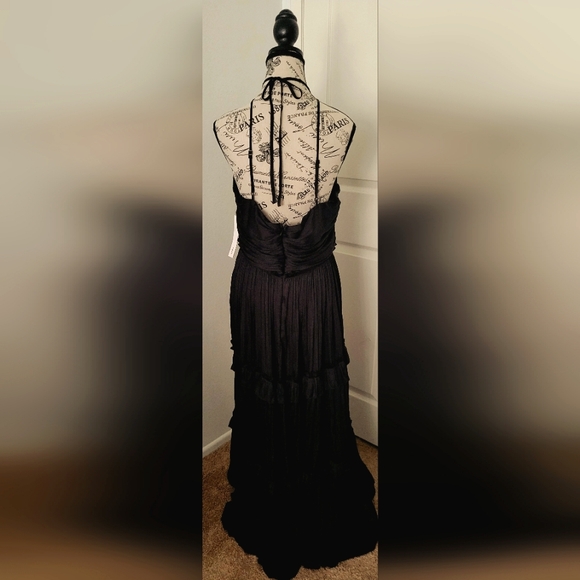 Bloomingdale’s Aqua Strappy Ruched Midi Dress in Black. Size XL. - Picture 2 of 4